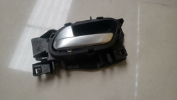 MAÇANETA INTERNA DIANTEIRA ESQUERDA CITROEN C3 2013-2019 (7)