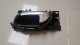 MAÇANETA INTERNA DIANTEIRA ESQUERDA CITROEN C3 2013-2019 (7)