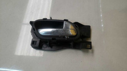 MAÇANETA INTERNA DIREITA CITROEN C4 PALLAS 2007 A 2013 (4)