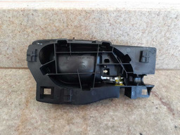 MAÇANETA INTERNA TRASEIRA ESQUERDA PEUGEOT 308 2007 A 2011