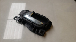 MAÇANETA INTERNA ESQUERDA CITROEN C3 2013 A 2019 (2) PRATA