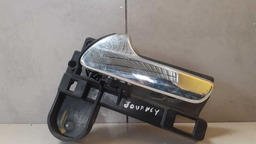 MAÇANETA INTERNA TRASEIRA ESQUERDA DODGE JOURNEY 2014 2015