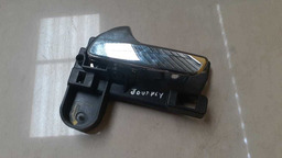 MAÇANETA INTERNA TRASEIRA ESQUERDA DODGE JOURNEY 2014 2015