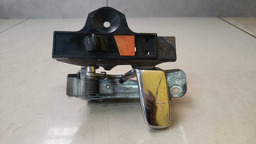 MAÇANETA INTERNA TRASEIRA DIREITA JEEP CHEROKEE 1993 A 1998