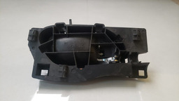 MAÇANETA INTERNA ESQUERDA CITROEN C5 2008 A 2012 (2)