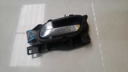 MAÇANETA INTERNA ESQUERDA PEUGEOT 308 2010 A 2015 (7)