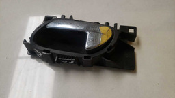 MAÇANETA INTERNA ESQUERDA CITROEN C3 2013 A 2019 (3)