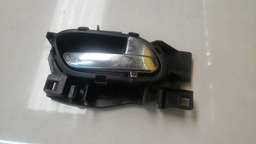 MAÇANETA INTERNA DIREITA CITROEN AIRCROSS 2013 A 2019 (9)