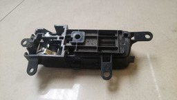 MAÇANETA INTERNA TRASEIRA DIREITA SENTRA 2008 A 2013 (2)