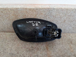 MAÇANETA INTERNA DIANTEIRA ESQUERDA RENAULT CAPTUR 2017