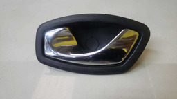 MAÇANETA INTERNA ESQUERDA RENAULT CAPTUR 2017 A 2020 (4)