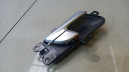 MAÇANETA INTERNA TRASEIRA DIREITA HYUNDAI CRETA 2.0 2017