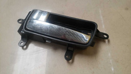 MAÇANETA INTERNA TRASEIRA ESQUERDA SENTRA 2008 A 2013 (3)