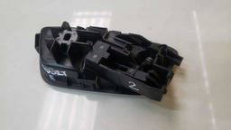 MAÇANETA INTERNA TRASEIRA ESQUERDA ECOSPORT 2014 A 2021 (2)