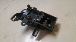 MAÇANETA INTERNA TRASEIRA ESQUERDA NISSAN MARCH 2012 A 2019