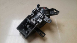 MAÇANETA INTERNA DIANTEIRA DIREITA NISSAN VERSA 2012 A 2019