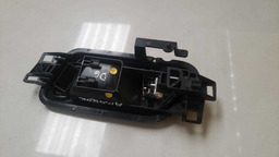 MAÇANETA INTERNA DIREITA VW AMAROK 2010 A 2015 (6)