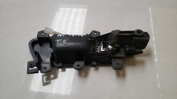 MAÇANETA INTERNA TRASEIRA ESQUERDA AUDI A4 2012 A 2016