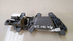 MAÇANETA INTERNA DIANTEIRO ESQUERDO AUDI A4 2011