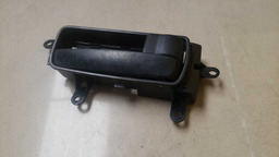 MAÇANETA INTERNA DIANTEIRA DIREITA SENTRA 2008 A 2013 (2)