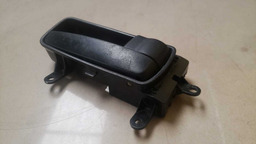 MAÇANETA INTERNA DIANTEIRA DIREITA SENTRA 2008 A 2013 (2)