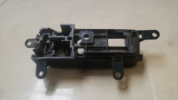 MAÇANETA INTERNA DIANTEIRA DIREITA SENTRA 2008 A 2013 (2)