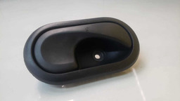 MAÇANETA INTERNA LADO DIREITO RENAULT DUSTER 2012 A 2019 (6)