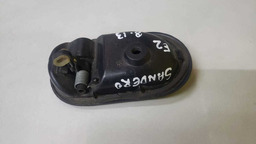 MAÇANETA INTERNA ESQUERDA RENAULT SANDERO 2008 A 2013 (2)