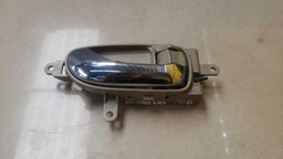 MAÇANETA INTERNA TRASEIRA DIREITA NISSAN MURANO 2008