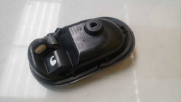 MAÇANETA INTERNA DIREITA RENAULT SANDERO 2008 A 2013 (6)