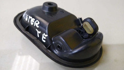 MAÇANETA INTERNA TRASEIRA ESQUERDO RENAULT DUSTER 2013