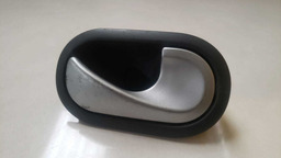 MAÇANETA INTERNA DIREITA RENAULT MEGANE 2007 A 2013 (6)