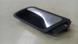 MAÇANETA INTERNA TRASEIRA ESQUERDO VW JETTA TSI 2012 2013