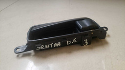 MAÇANETA INTERNA DIANTEIRA ESQUERDA SENTRA 2008 A 2013 (3)