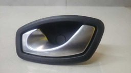 MAÇANETA INTERNA ESQUERDA RENAULT FLUENCE 2011 A 2017 (5)
