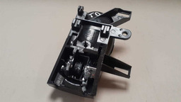 MAÇANETA INTERNA TRASEIRA DIREITA NISSAN MARCH 2014