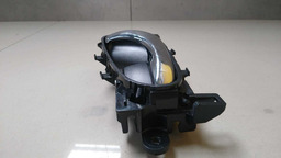 MAÇANETA INTERNA DIANTEIRA ESQUERDA NISSAN SENTRA 2015 2016