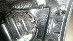 MAÇANETA INTERNA TRASEIRA ESQUERDA FORD FUSION 2.0 2014 2015