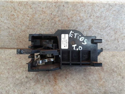 MAÇANETA INTERNA TRASEIRA DIREITA TOYOTA ETIOS 2013 A 2020