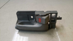 MAÇANETA INTERNA TRASEIRA DIREITA TOYOTA COROLLA 2003