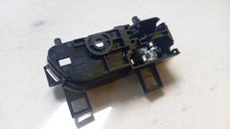 MAÇANETA INTERNA LADO ESQUERDO NISSAN KICKS 2020 2021