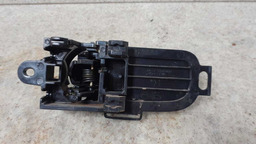 MAÇANETA INTERNA DIANTEIRA DIREITA NISSAN LIVINA 2009