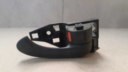 MAÇANETA INTERNA TRASEIRA DIREITA TOYOTA RAV4 2013 2014