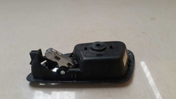 MAÇANETA INTERNA DIANTEIRA DIREITA GM CRUZE 2012