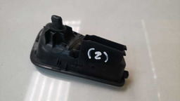 MAÇANETA INTERNA DIANTEIRA ESQUERDA FORD KA 2014 A 2021 (2)