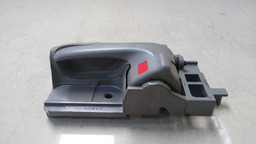 MAÇANETA INTERNA TRASEIRA E TOYOTA COROLLA 2003 A 2008