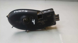 MAÇANETA INTERNA DIANTEIRA ESQUERDA FORD FOCUS 2000-2008 (4)