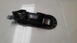 MAÇANETA INTERNA TRASEIRA DIREITA VW GOLF 1999 A 2007 (2)