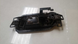 MAÇANETA INTERNA DIREITA VW AMAROK 2010 A 2015 (3)