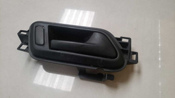 MAÇANETA INTERNA DIREITA VW AMAROK 2010 A 2015 (5)